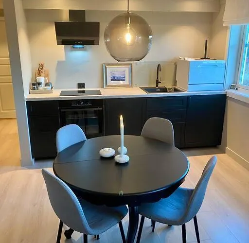 Appartement I Enebolig
